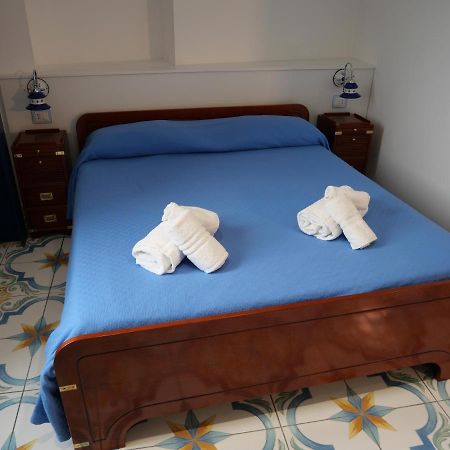 O Guarracino Rooms Palinuro Esterno foto