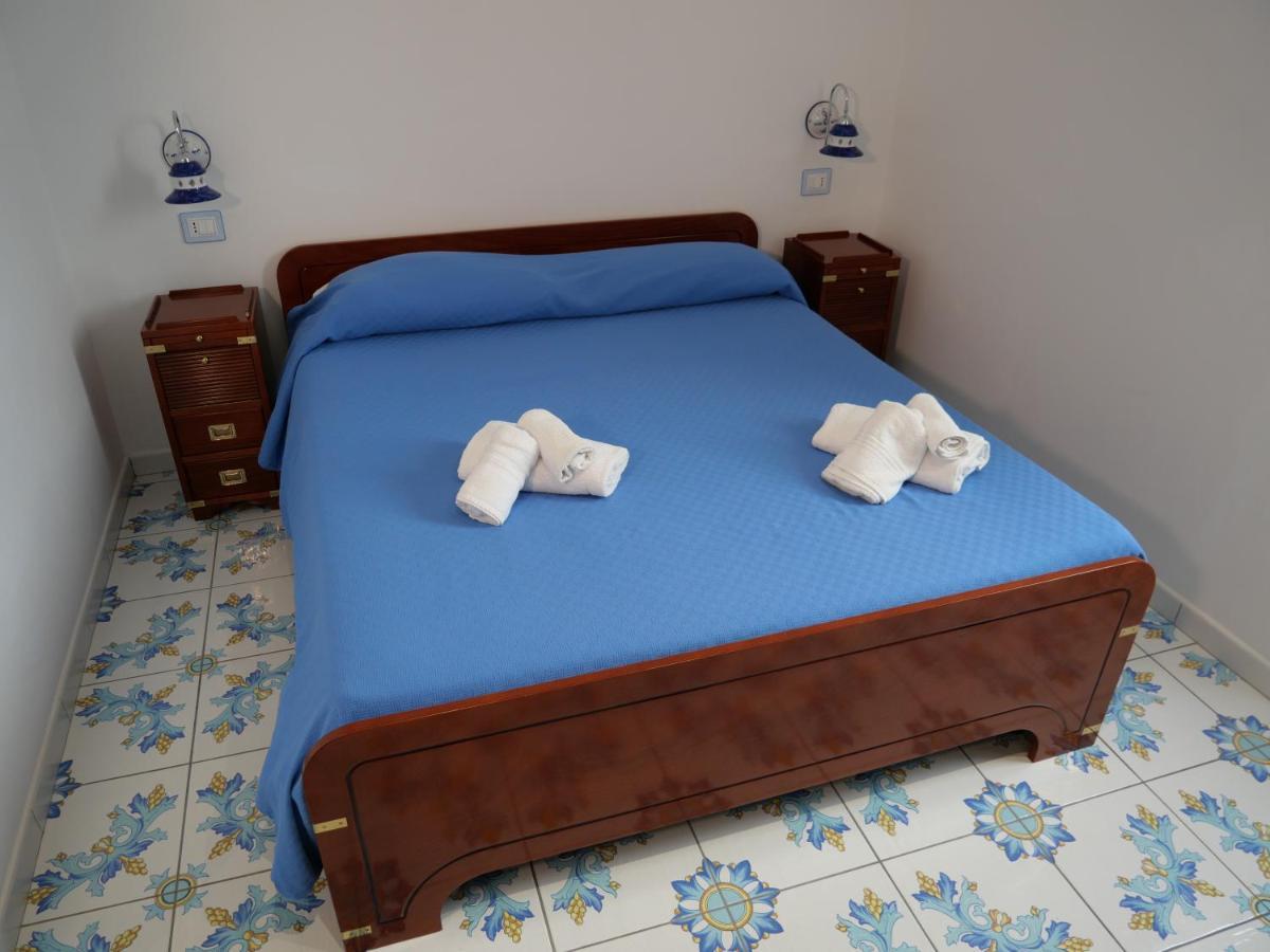 O Guarracino Rooms Palinuro Esterno foto