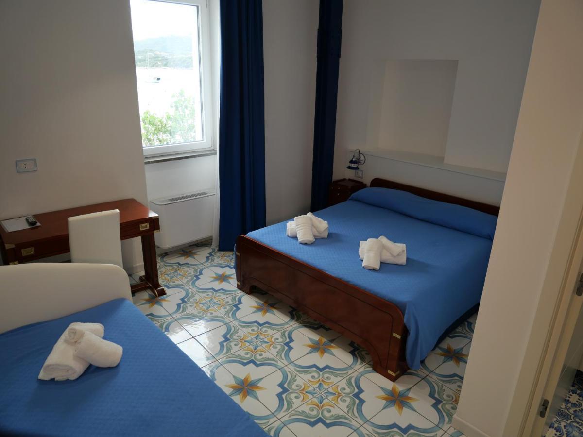 O Guarracino Rooms Palinuro Esterno foto