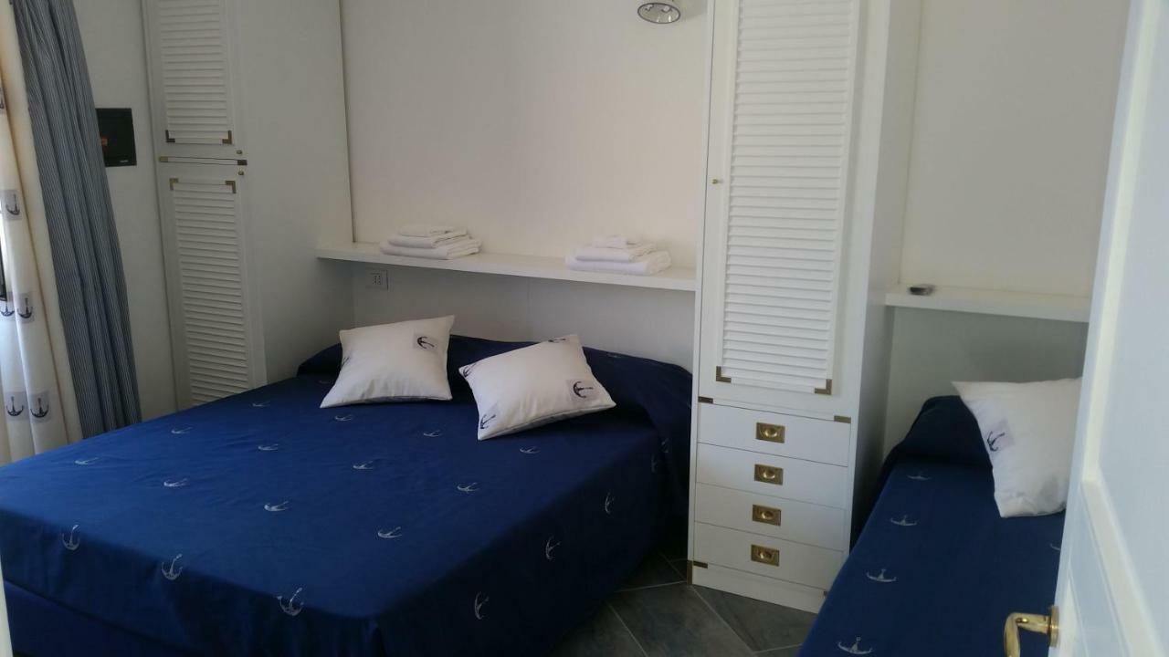 O Guarracino Rooms Palinuro Esterno foto